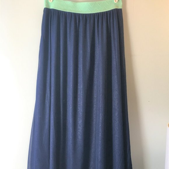 LuLaRoe Dresses & Skirts - LuLaRoe Maxi (Lucy) Skirt